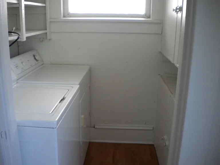 519.5 S Almon St #B — Photo 5