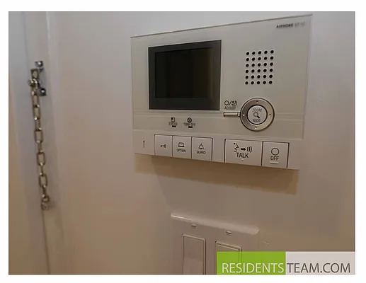 Rented by Residents Team | media 30