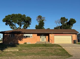 132 Garfield St, Stuart, NE 68780