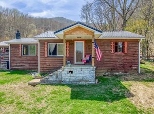 119 Hughes Hollow Rd, Roan Mountain, TN 37687