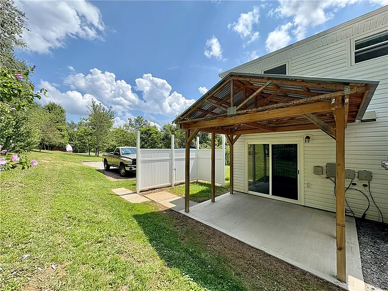 216 Pleasantview Dr — Photo 22