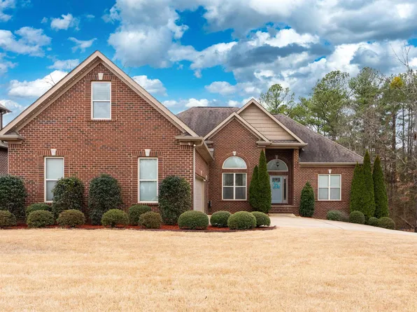 320 Sterling Manor Cir, Alabaster, AL 35007