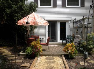 7532 Weatherby Dr, Rockville, MD 20855
