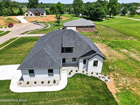 2nd image of 98 Shepherds Way