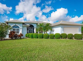 325 SE Fisk Rd, Port Saint Lucie, FL 34984