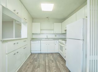 149 Village Green Dr #130, Universal City, TX 78148