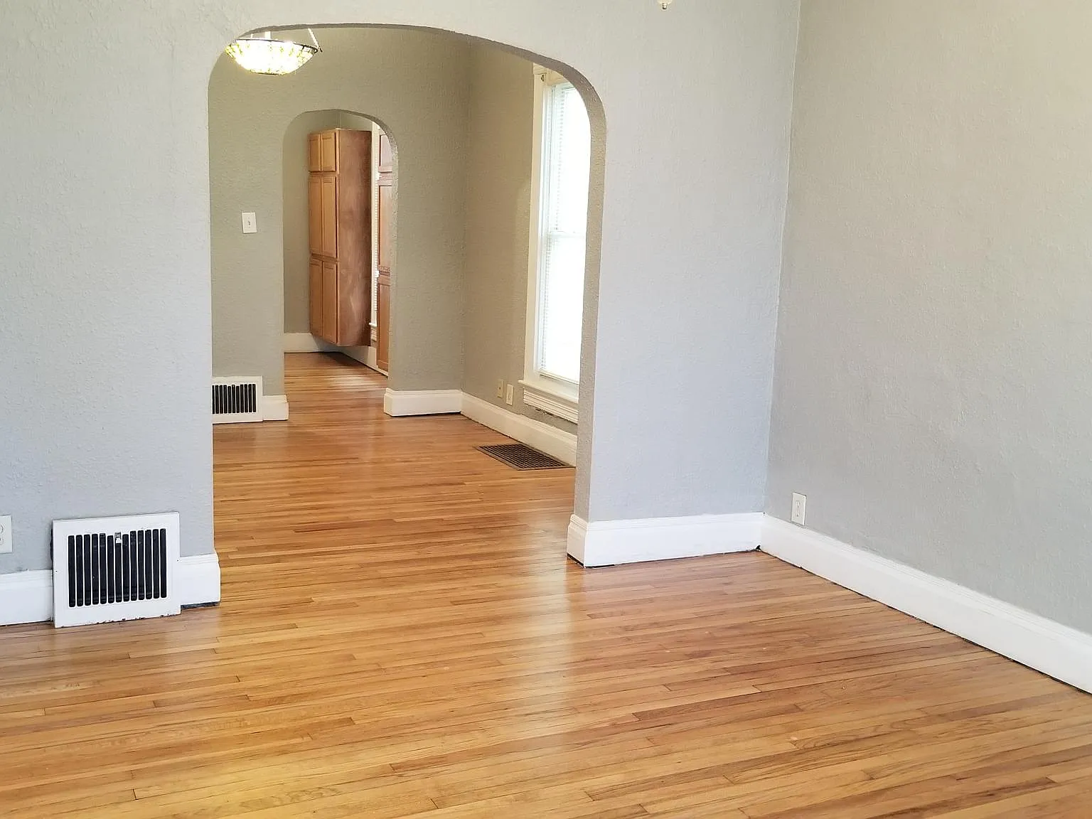 2 bed, 953 sqft, $1,195 — Photo 2