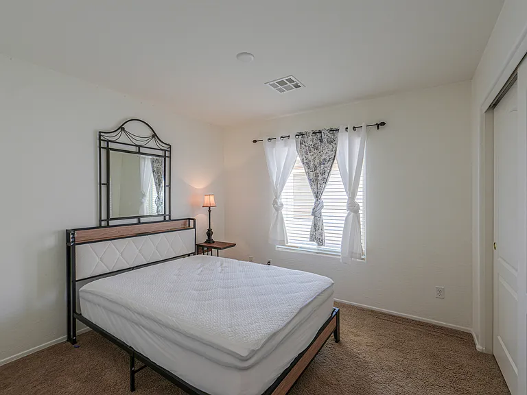 2350 E Santiago Trl — Photo 14