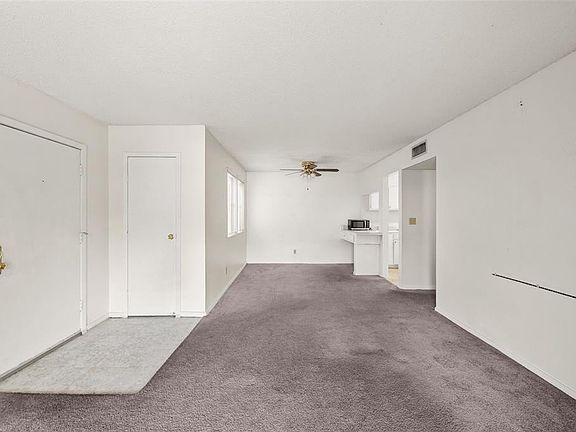 4th image of 6519 W Newberry Rd Unit 1111
