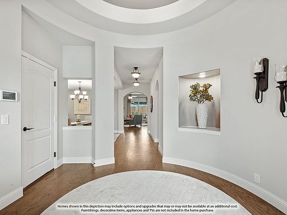 Carolina IV Side Entry Foyer