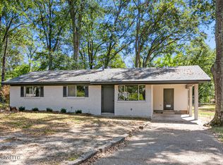 2267 Upper Dr, Pearl, MS 39208