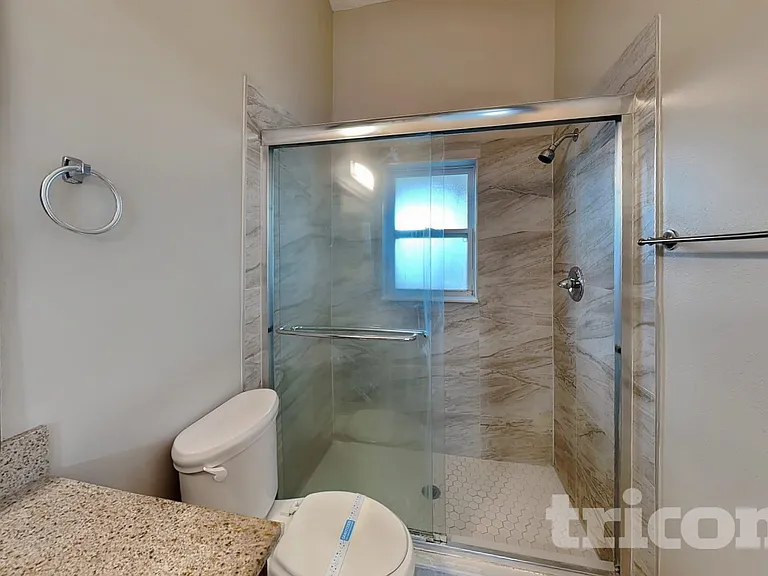 2810 Manor Hill Dr — Photo 8