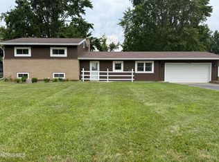 1220 6th St, Findlay, OH 45840