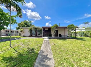 9950 Bahama Dr, Cutler Bay, FL 33189