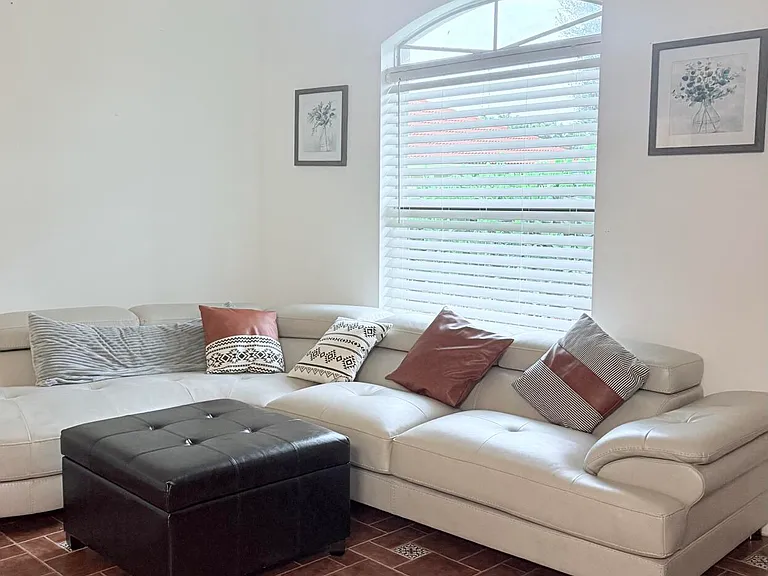 11937 Sturbridge Ln #10B — Photo 3