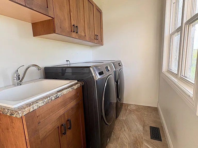1185 Killarney Bay Rd — Photo 11