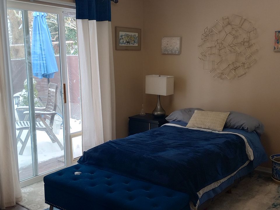 Mstr Bed, staged