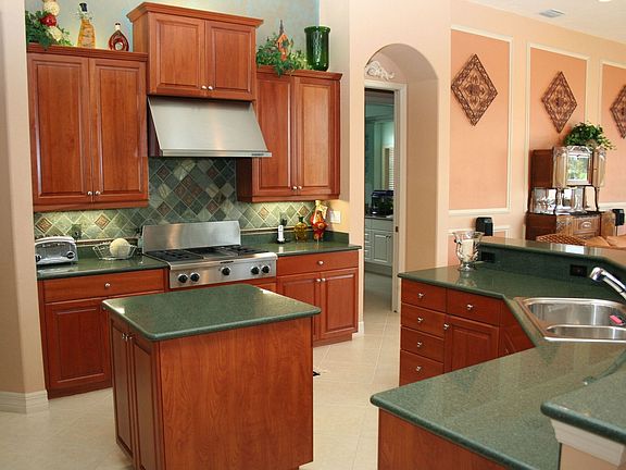 Gourmet Kitchen with stainless steel Kitchen-Aid appliances