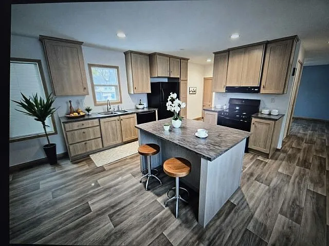 136 Lynn Ln #62 — Photo 5