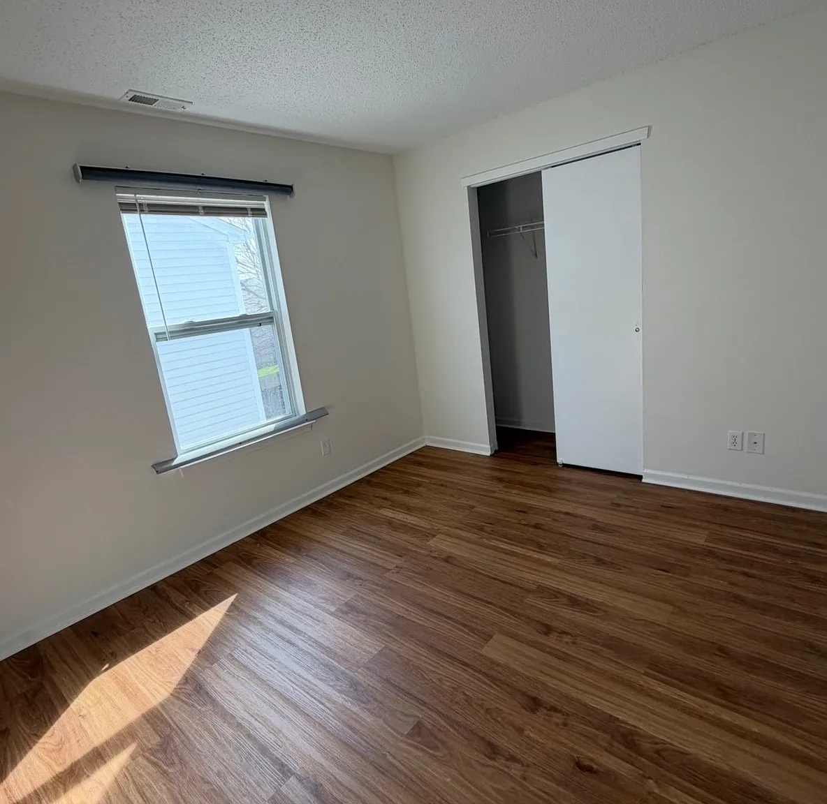 Room B (U-F) Maryann — Photo 1