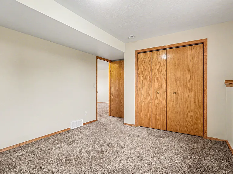 7804 W 44th St — Photo 24