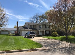 907 Merribe St, Sturgis, MI 49091