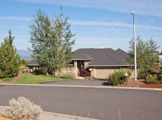 1300 Ridgecrest Dr, Klamath Falls, OR 97601