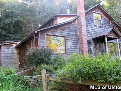 197 Sickler Rd, Lake Hill, NY, 12448