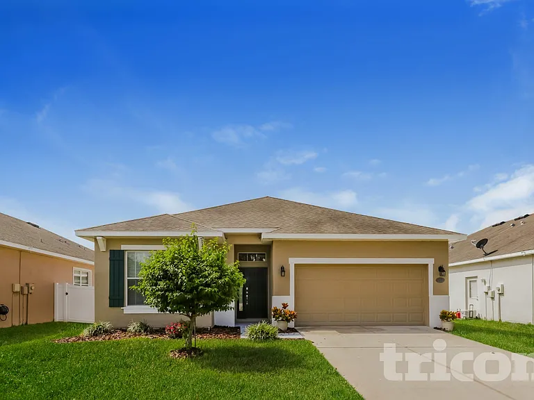 30656 Palmerston Pl — Photo 1