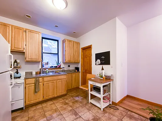 Rented by Compass | media 8