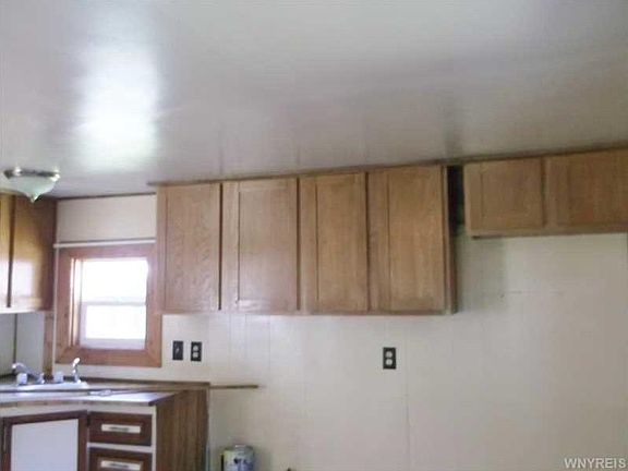 4th image of 1101 Michael Dr