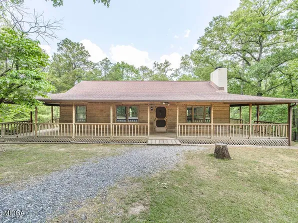 194 Delone Dr, Byron, GA 31008