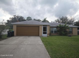 486 Booker Ave SE, Palm Bay, FL 32909