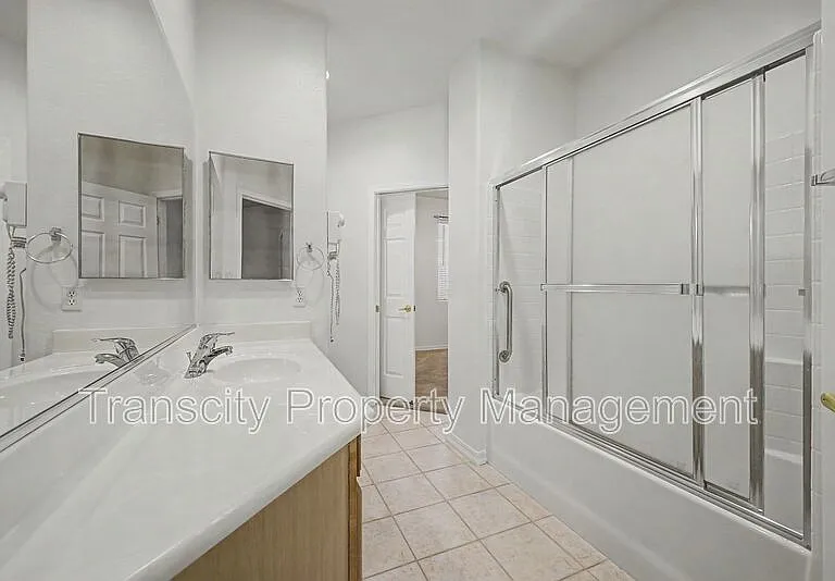 4202 E Broadway Rd #80 — Photo 10