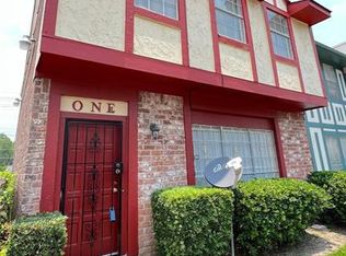 7700 Creekbend Dr APT 1, Houston, TX 77071