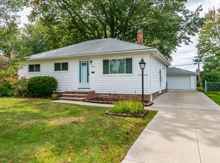 226 Saint Lawrence Blvd, Eastlake, OH 44095