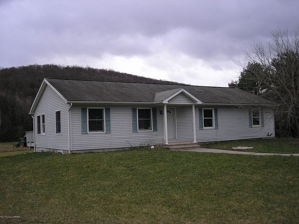 1st image of 130 Dry Creek Ln