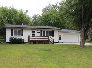 206 Larson Ct, New York Mills, MN 56567