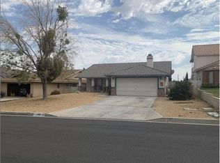 17809 Sunburst Rd, Victorville, CA 92395