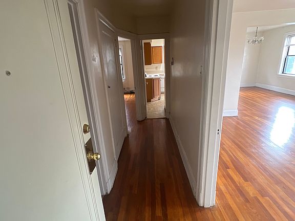 3rd image of 2041 Wightman St #15211328