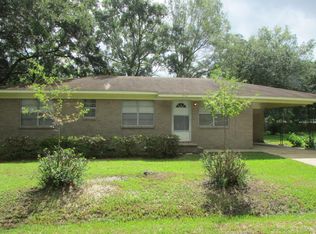 4412 Katie St, Moss Point, MS 39563