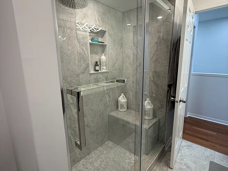 22 Rochefort Dr — Photo 26