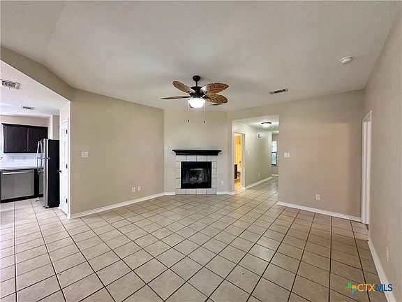 3rd image of 1301 Marlee Cir