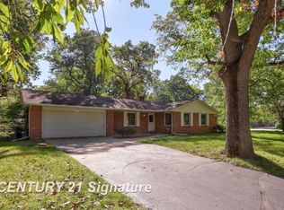 2976 Lupine Dr, Bay City, MI