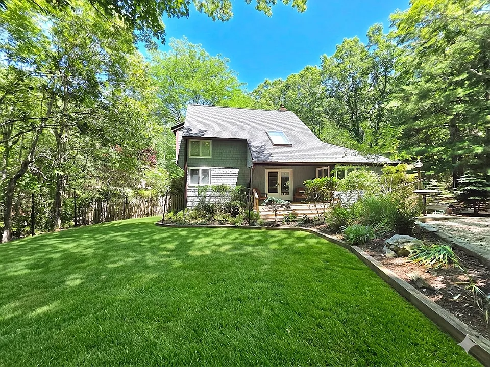 32 Scrimshaw Dr