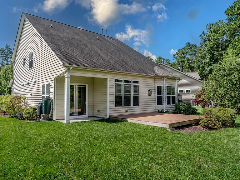 2403 Teermark Ln — Photo 24