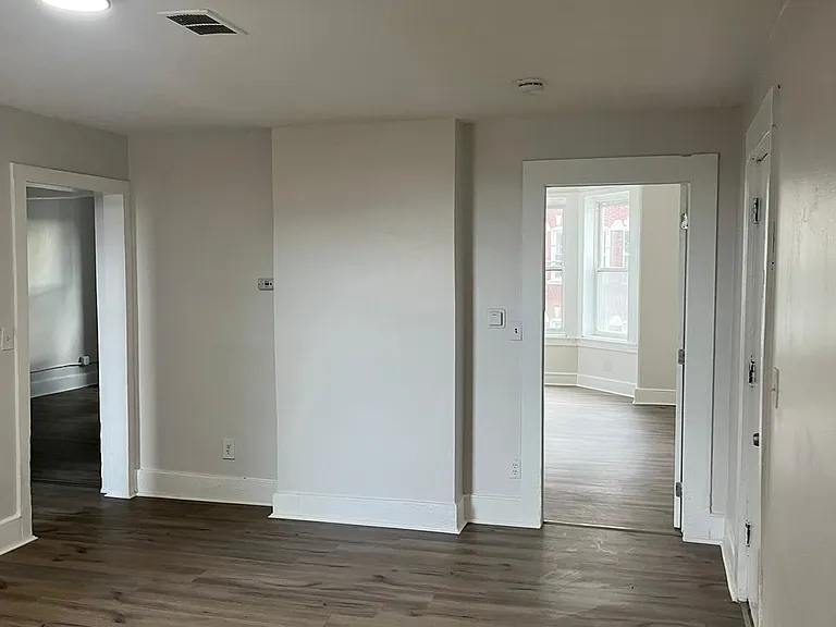 11 Worcester Pl #2 — Photo 6