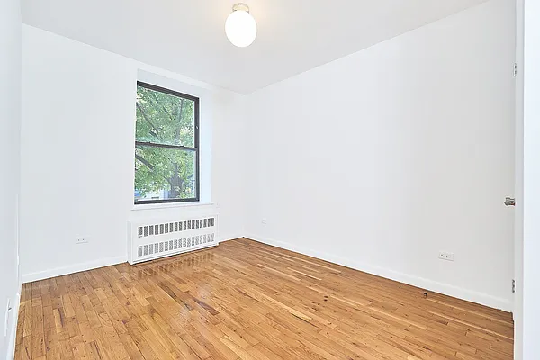 Rented by Keller Williams NYC | media 12