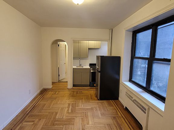 2nd image of 160 Beach 117 St #1B