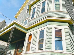 738 Broadway #1, Fall River, MA 02724